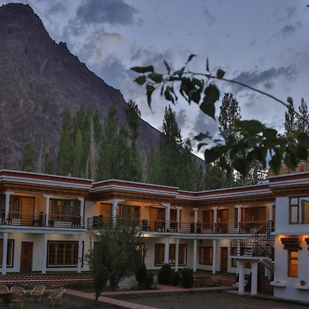 Hotel Nubra Residency Charāsa Kültér fotó