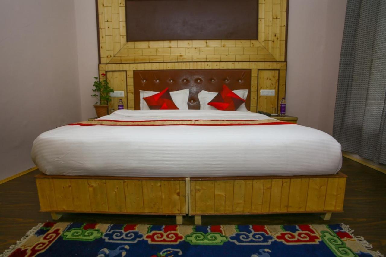 Hotel Nubra Residency Charāsa Kültér fotó