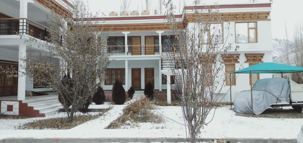 Hotel Nubra Residency Charāsa Kültér fotó