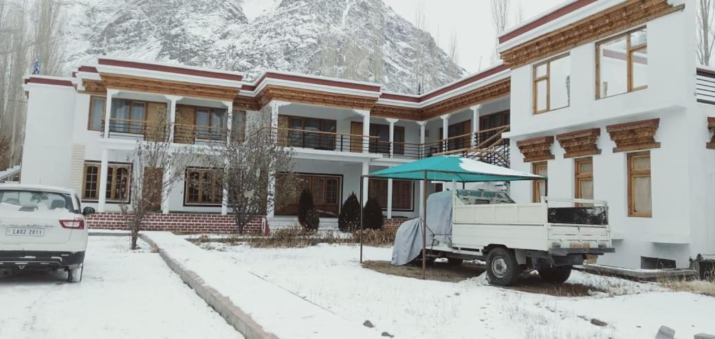Hotel Nubra Residency Charāsa Kültér fotó