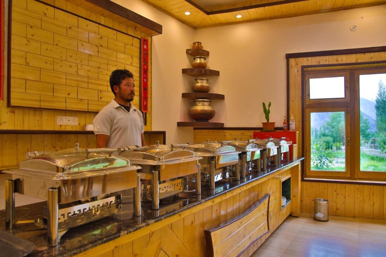 Hotel Nubra Residency Charāsa Kültér fotó